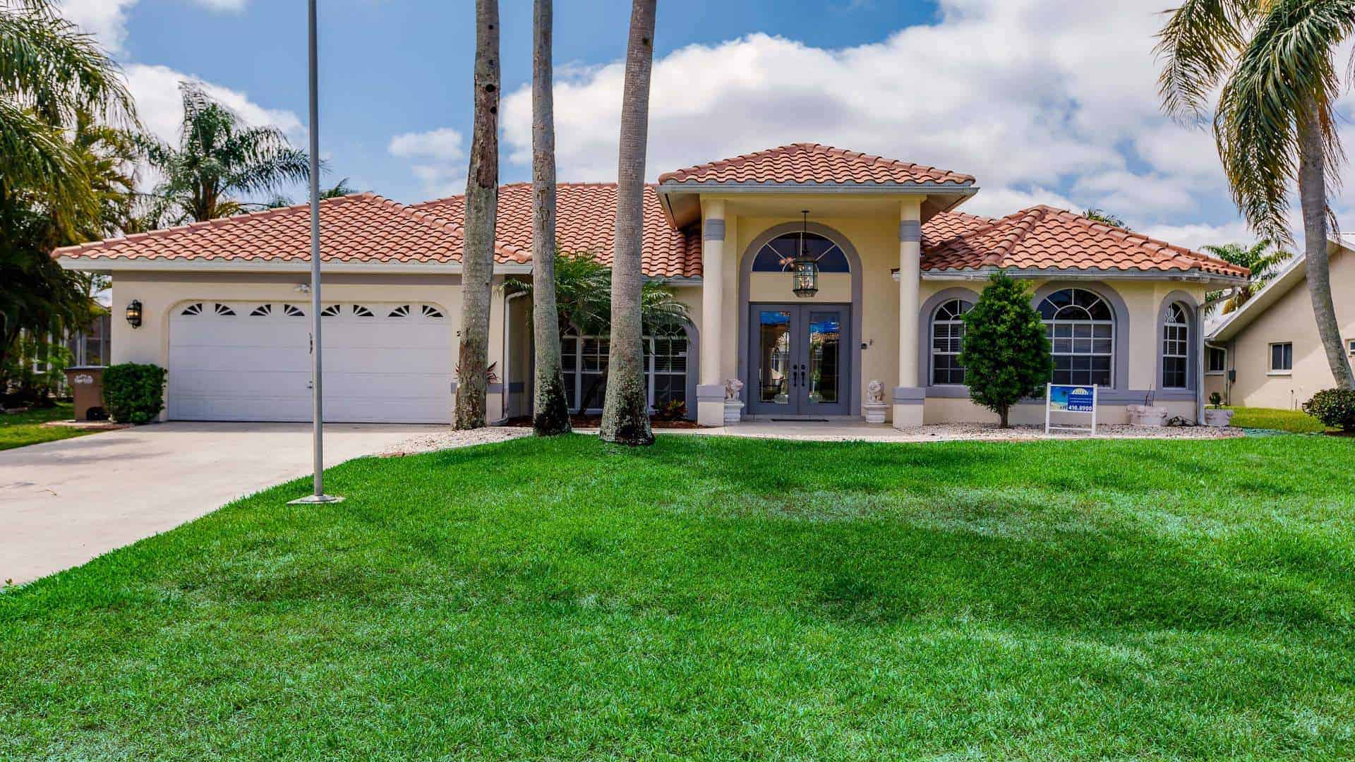 Villa Tropicana In Cape Coral Sunshinestate Network